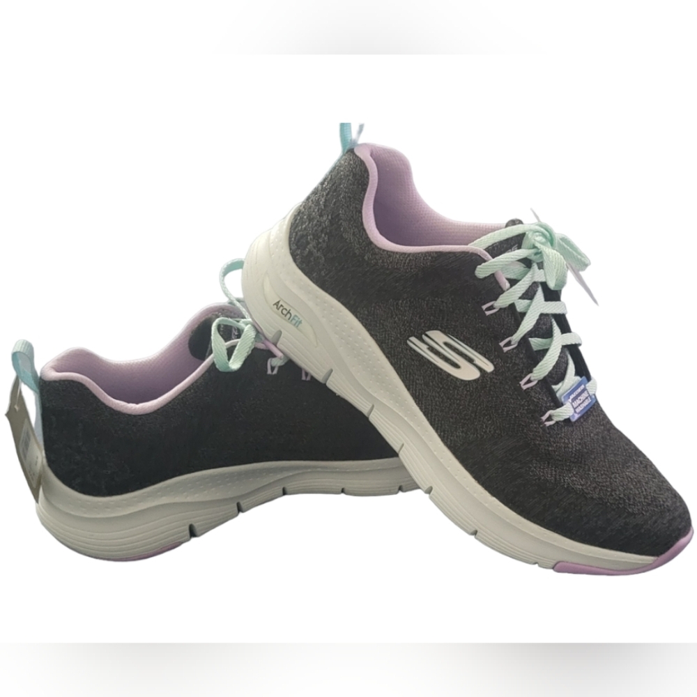 Skechers Arch Fit - Comfy Wave Sneaker Women's 8.5 149414W-BKLV Black